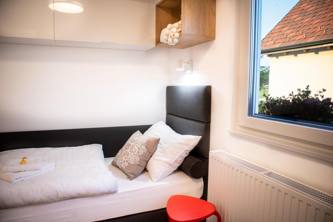 Ugo Apartman Halaszi Exterior photo